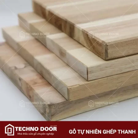 Gỗ keo ghép thanh - thành phần chính làm nên xương cửa vững chắc của Technodoor.